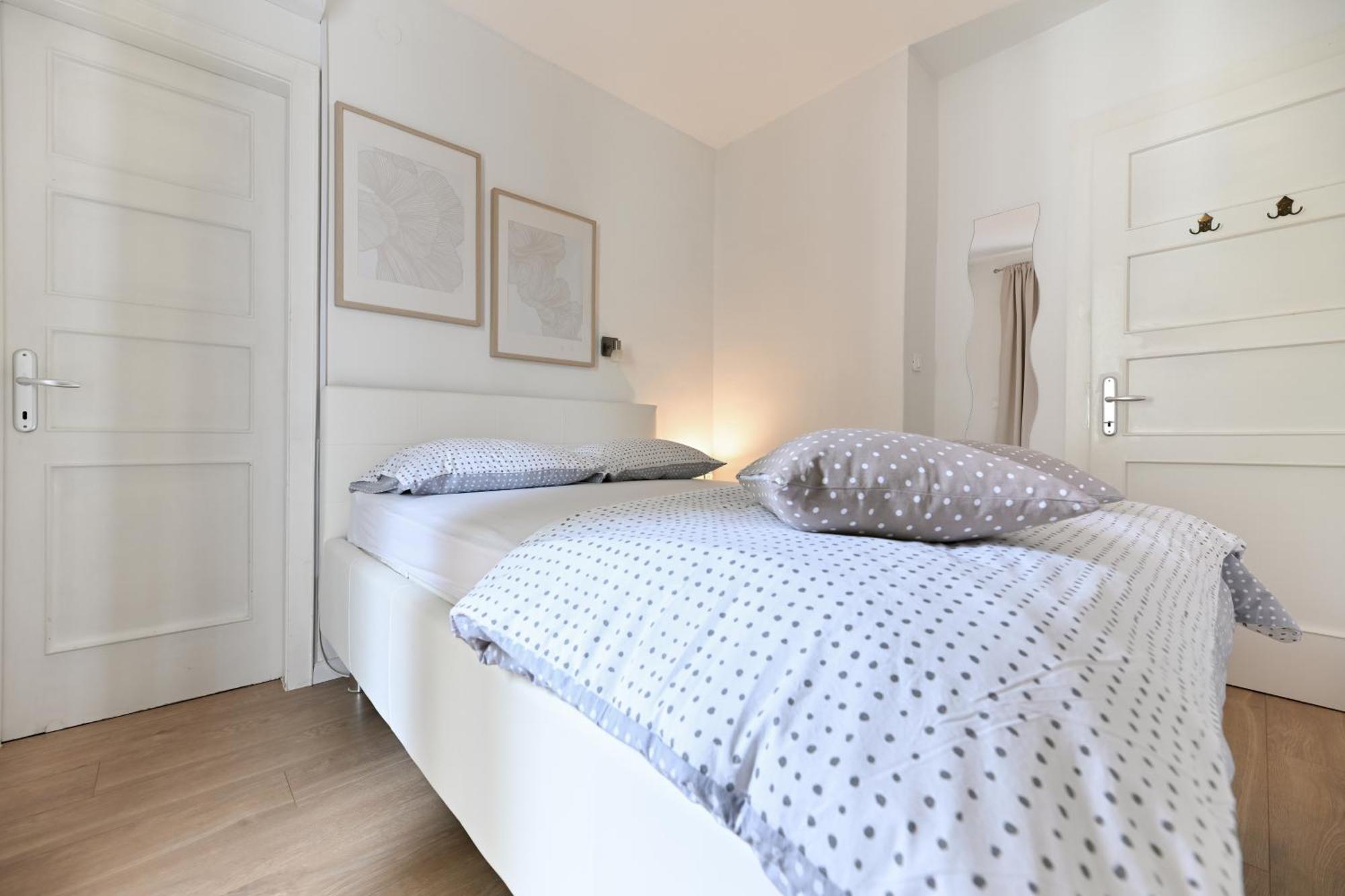 Near Zadar City Center Apartment With Free Parking And Air Condition In Each Room Exterior photo
